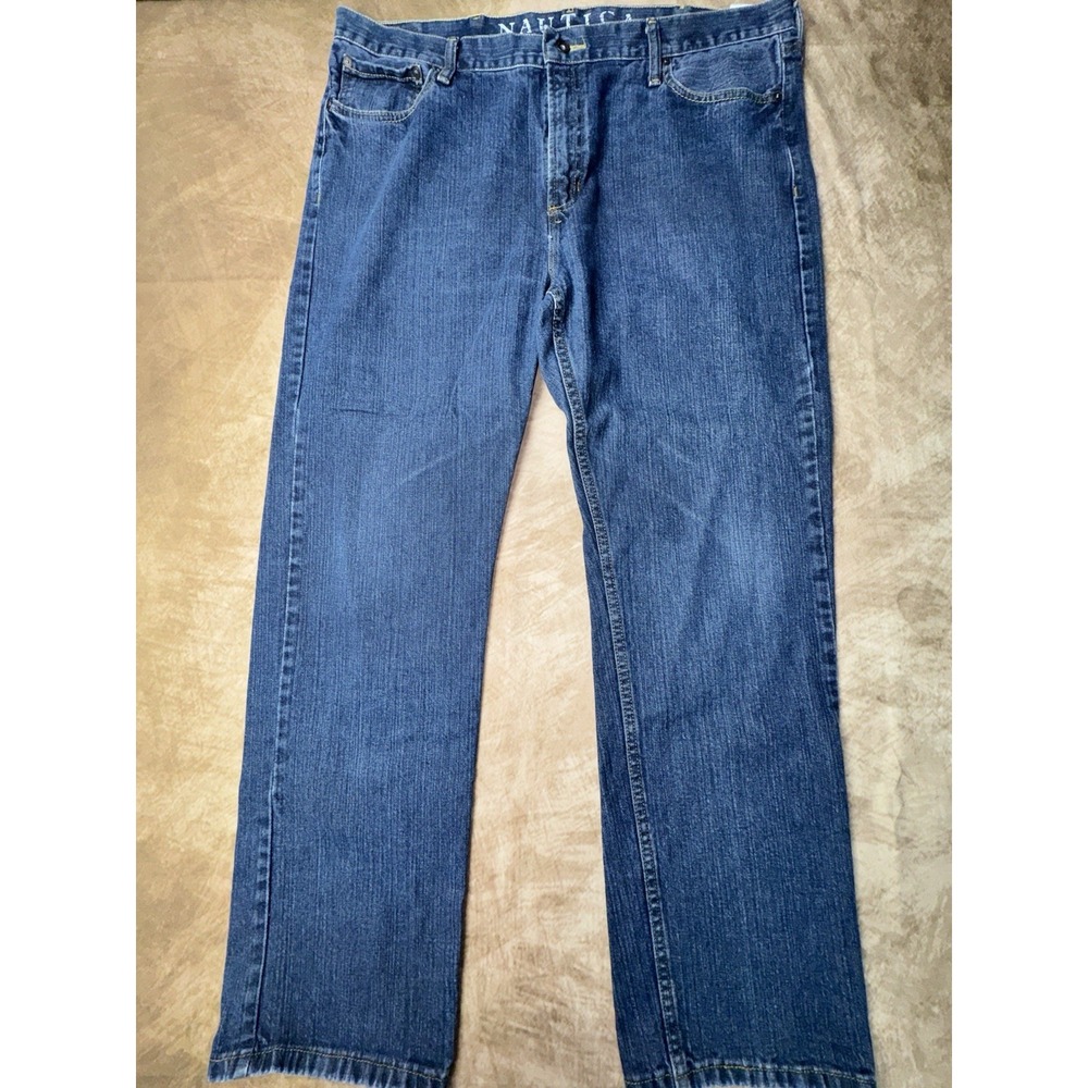 Nautica Men's Relaxed Fit Straight Blue Medium Wash Denim Jeans, 5-Pocket 40x32